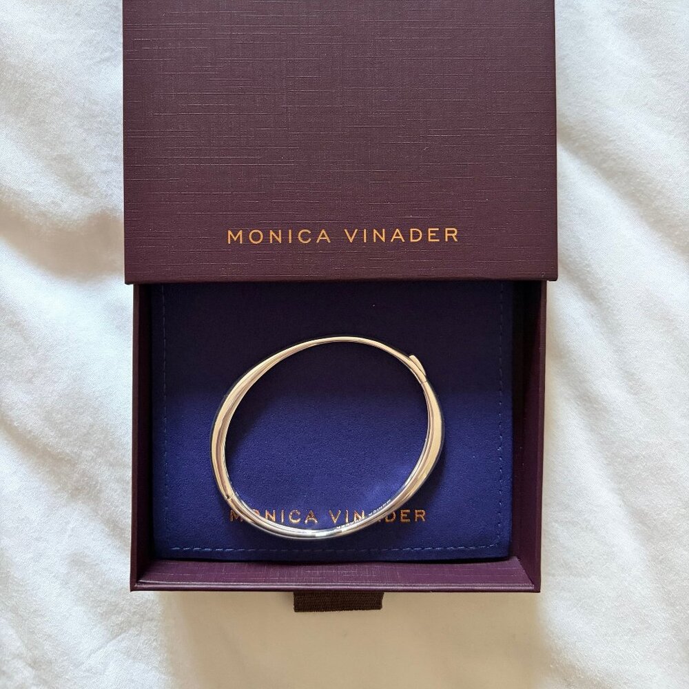 Monica Vinader Nura Reef Bangle Sterling Silver RRP $399 - Picture 2 of 2